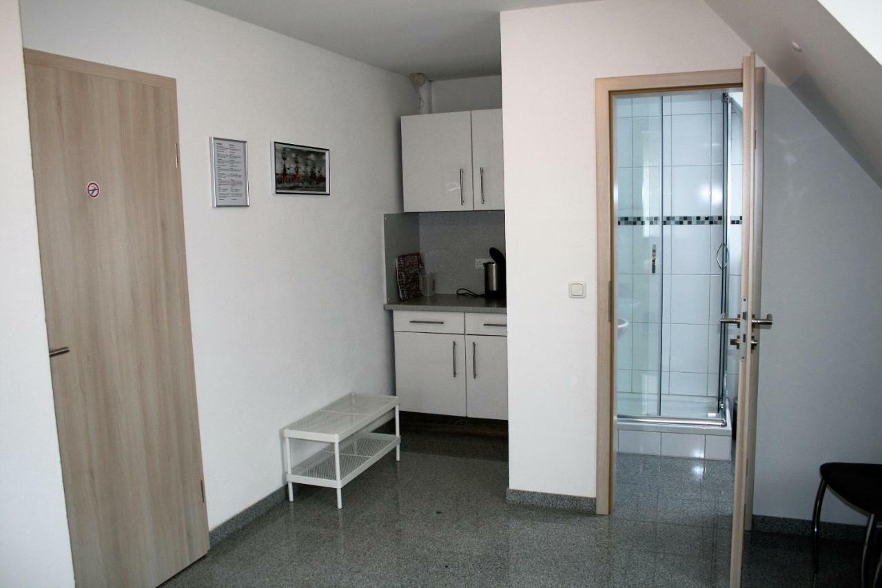 Haus Zum Schlosspark فيتسوخهيم المظهر الخارجي الصورة